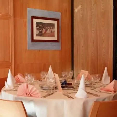 La Fischhutte, The Originals Relais 호텔 모커치