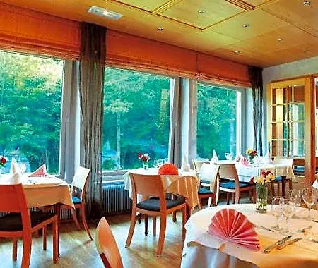La Fischhutte, The Originals Relais 모커치