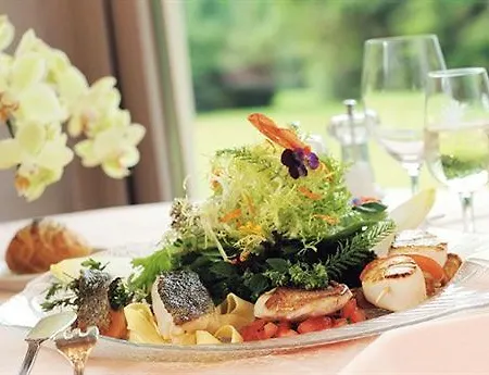La Fischhutte, The Originals Relais 호텔 모커치