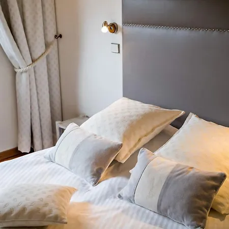 호텔 La Fischhutte, The Originals Relais 모커치